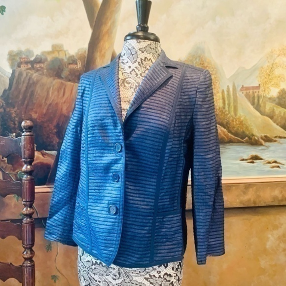 ✨💙✨ Akris Punto Blue Silk Jacket ✨💙 US 12 ✨💙